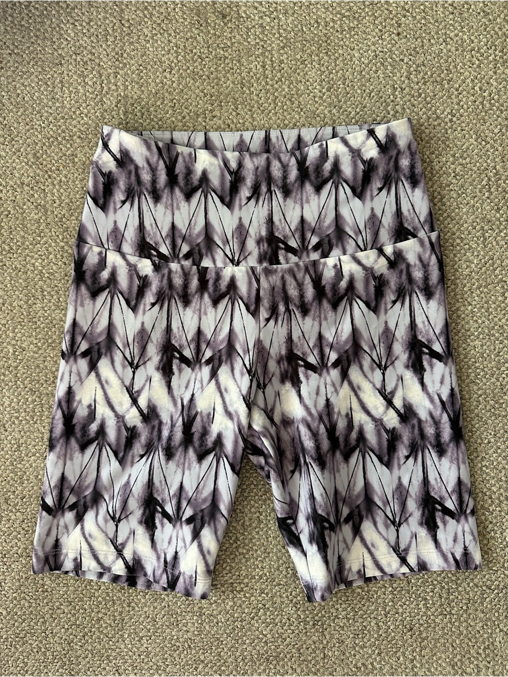 MPG Sport Purple Patterned Women’s  Bike Shorts (Size Small)